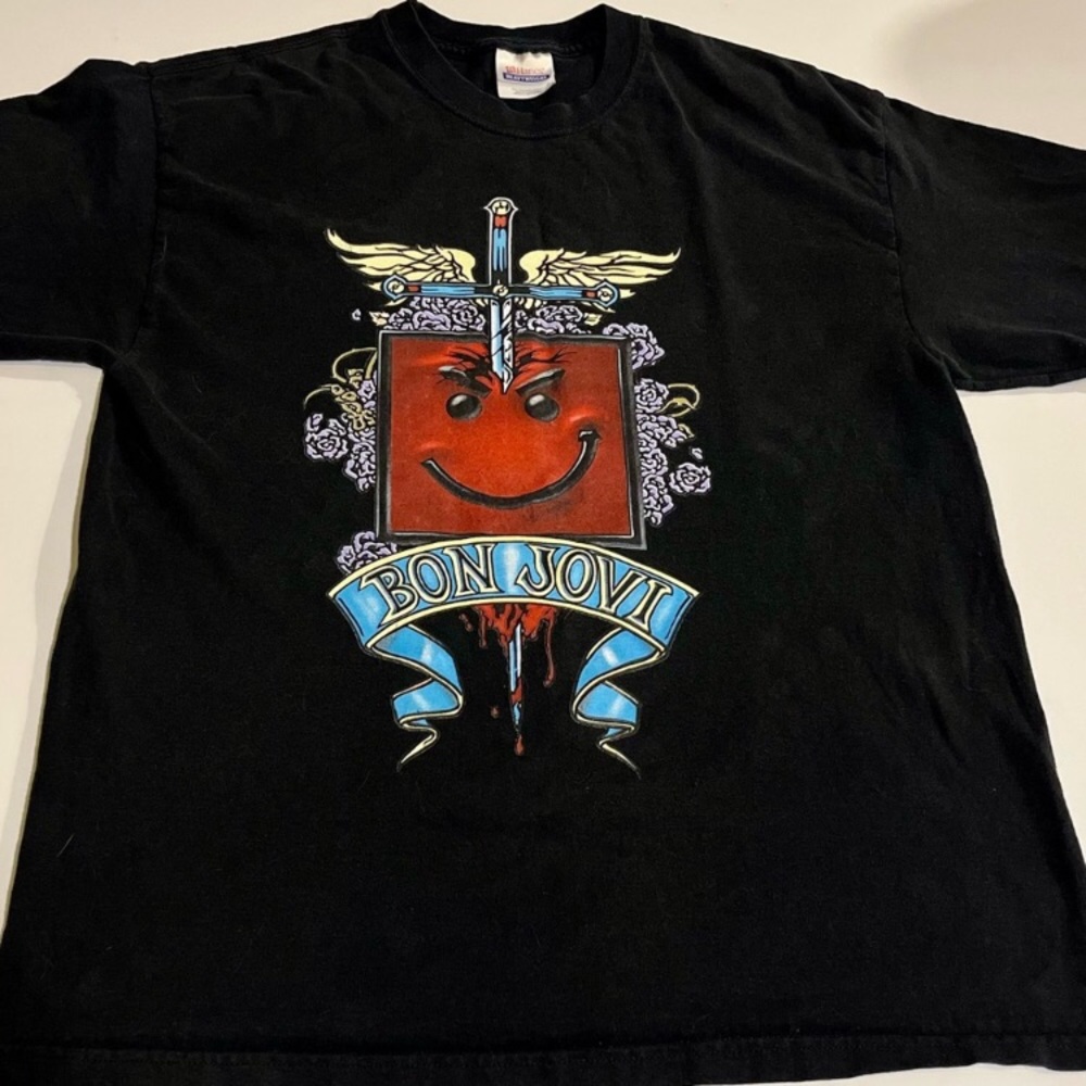 Bon Jovi Tee Shirt Large